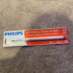 Phillips soft white light
